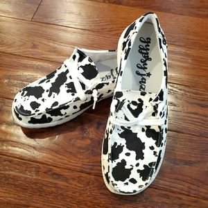 NWT Authentic Gypsy Jazz Milk It cow print shoes